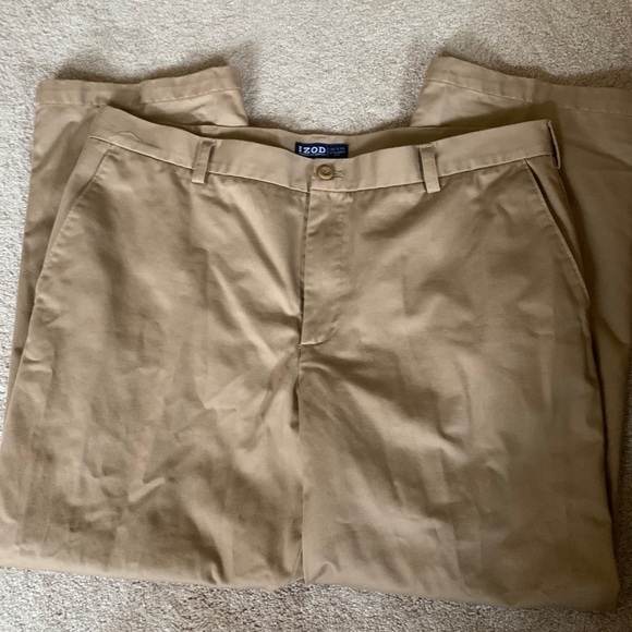 Izod flat front khaki sz 40x30 - Picture 2 of 3